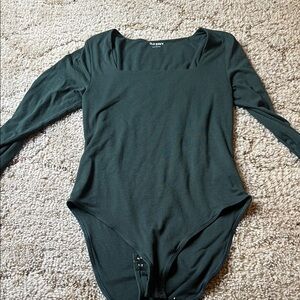 Old Navy Long Sleeve square Neck Bodysuit - Dark Green